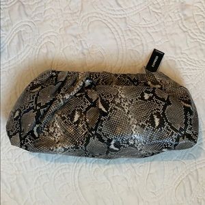 NWT Express Snakeskin Purse Clutch Removable Strap